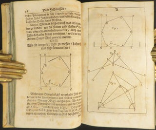 SUMMA GEOMETRIAE PRACTICAE, Worinnen Erstlich, Bernhard Cantzlers Kurtzer und Leichter Bericht vom Feldmessen auf die Insgemein vor Andern Fürkommende Fälle deß Messens und Abtheilens Gerichtet; zum Zweyten, Unterschiedliche in Frieden- und Kriegs-Zeiten, zu Land und Wasser nützliche Annotationes auch Arithmeticae, Trigonometricae, Graphicae... Durch M. Abdiam Trew; zum Dritten ein Neuer Anhang Enthalten, in Welchem das Feldmessen Nach Denen Heut zu Tag Richtigsten Manieren Kürzlich Vorgestellt Wird von Joh. Gabriel Doppelmayr